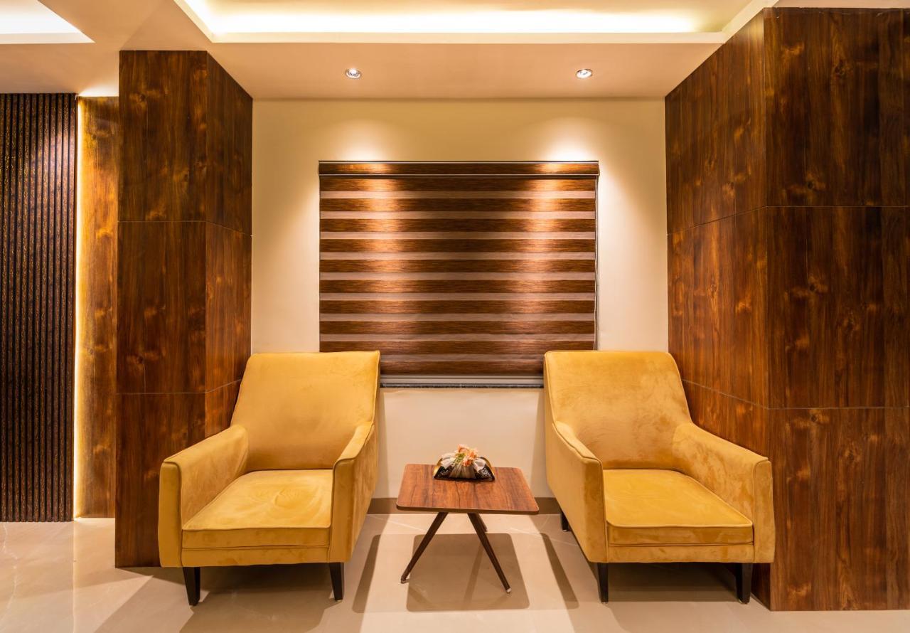 Playotel Inn Scheme 114 Индаур Экстерьер фото